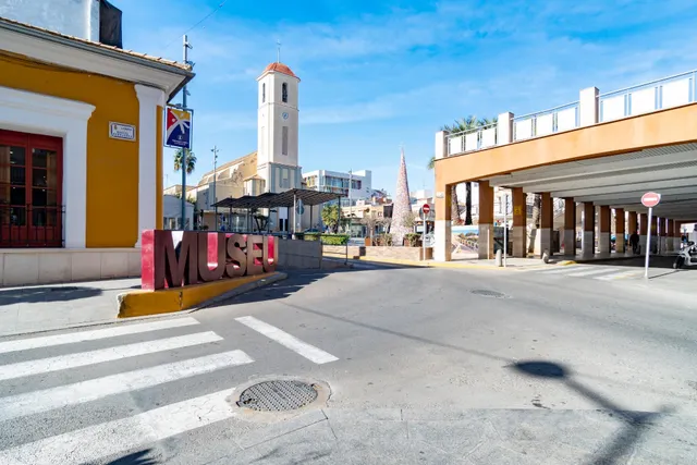 OPORTUNIDAD!!! LOCAL COMERCIAL COMO VIVIENDA. ubicación PERFECTA!!! — 22