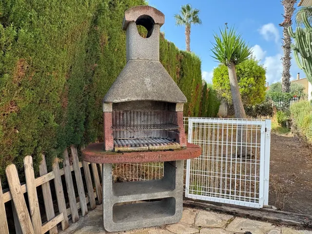 Chalet independiente en Urbanización Vall de Lliria — 24