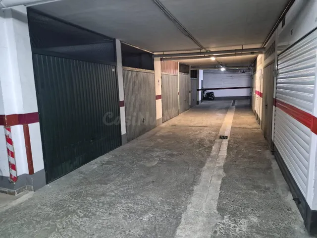 La comodidad de llegar a casa y olvidarse de buscar aparcami - foto 3