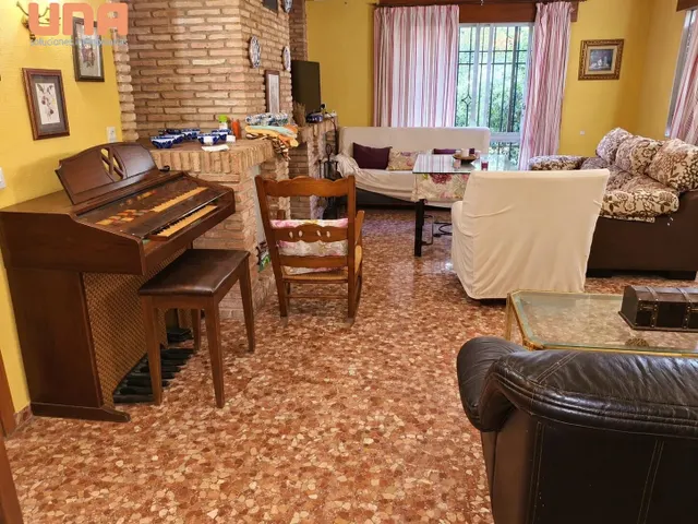Chalet con parcela Urbana en Santa Maria de Trasierra (pueblo) — 10