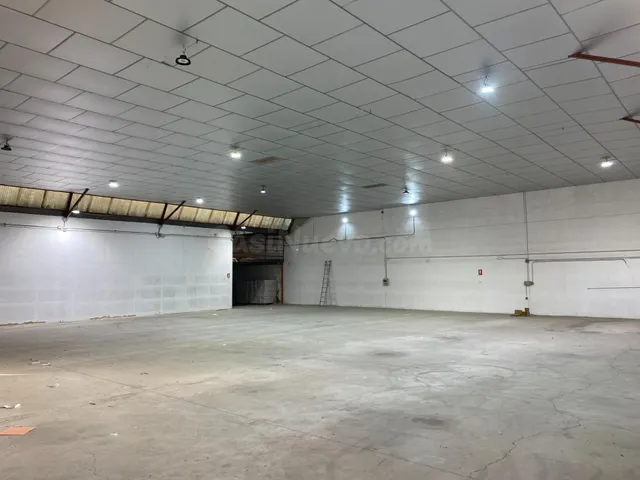 AMPLIA NAVE INDUSTRIAL EN EN VENTA EN POLIGONO OESTE ALCANTA - foto 3