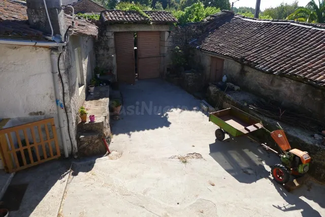 OPORTUNIDAD!!! SE VENDE CASA PARA REFORMAR EN VILAMARIN