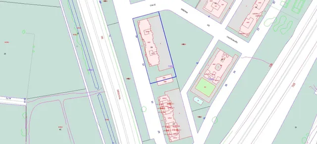 SE VENDE PLAZA DE GARAJE PARA MOTO EN ZONA NUEVO HOSPITAL — 10
