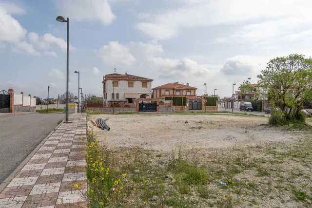 Parcela urbana de 985 m2 en Cúllar Vega (El Ventorrillo) — 15