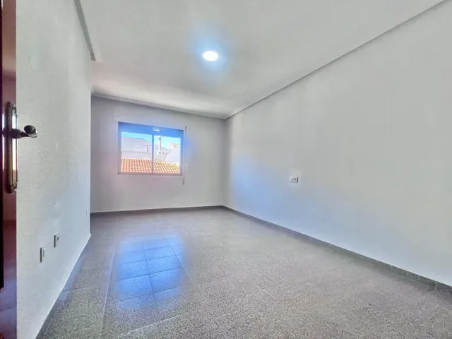Dúplex 4 habitaciones 170m² en venta - Zona Pueblo — 13
