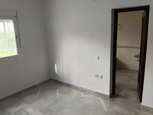 Chalet urbano con piscina privada a solo 400 metros de la playa en costa sancti petri – chiclana — 14