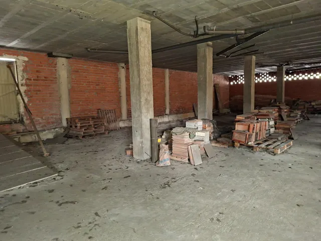 Local comercial en el centro de La Felguera - foto 2