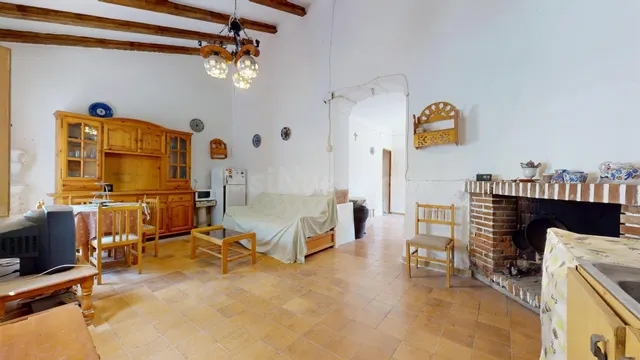 CASA DE CAMPO EN CORVERA CON 5.400 M2 DE PARCELA — 2