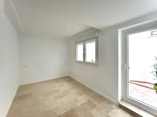PISO DE LUJO EN CAROLINAS ALTAS, ALICANTE — 19