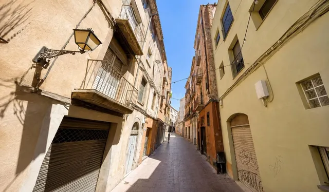 Amplio local comercial de 116 m2 en el casco antiguo de Manr