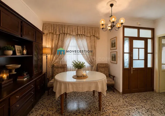 CASA EN CENTRO DE UBRIQUE ️