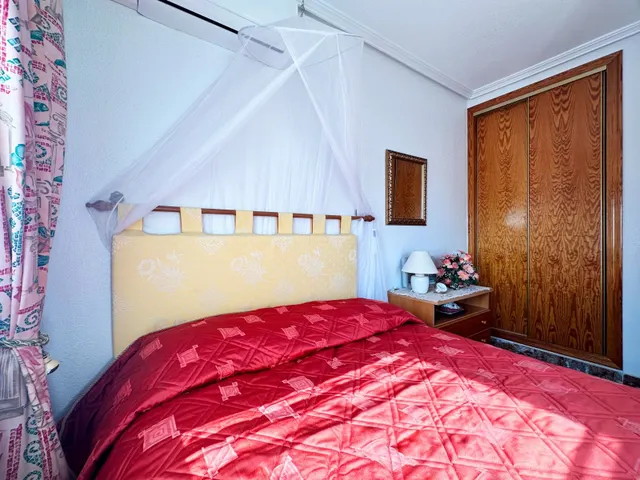 Casa 3 habitaciones 101m² en venta - Lomas de Cabo Roig — 28