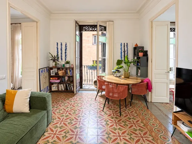 VENTA PISO EN IGUALADA ZONA CENTRO FINCA MODERNISTA EMBLEMÁTICA DE LA CIUDAD!! — 3