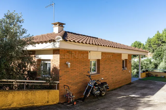 Casa con vistas espectaculares — 3