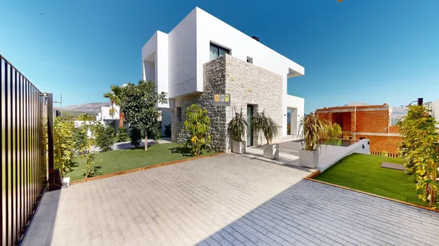 NUEVA PROMOCIÓN DE VILLAS DE LUJO EN POLOP — 40