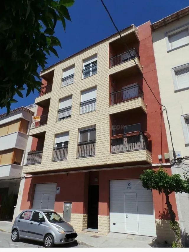 PISO EN ALMORADÍ - INMUEBLE SIN POSESIÓN: NO VISITABLE