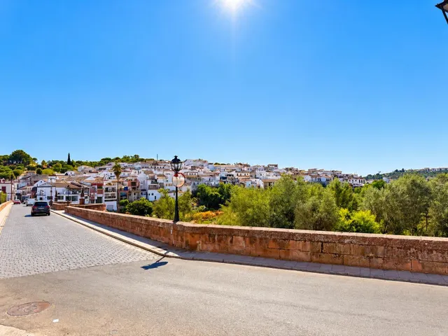 Casa con cochera y gran azotea con espectaculares vistas — 27