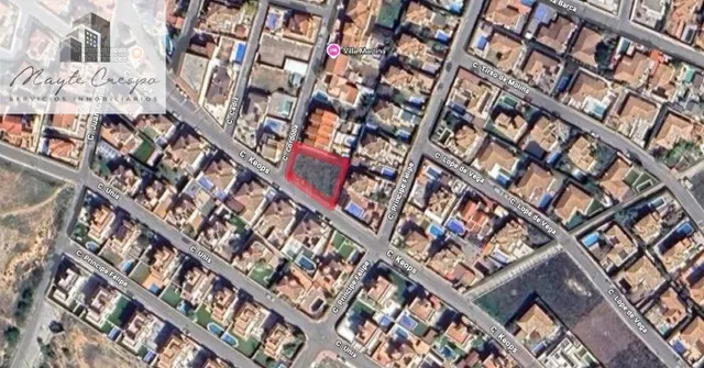 PARCELA URBANA DE 560m2 en calle KEOPS, OTURA. - foto 2