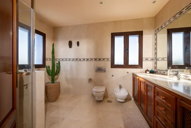 Chalet 3 habitaciones 368m² en venta - Marbella — 16