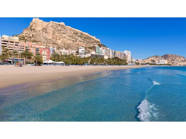Tu nuevo hogar en las alturas de Alicante te está esperando — 24