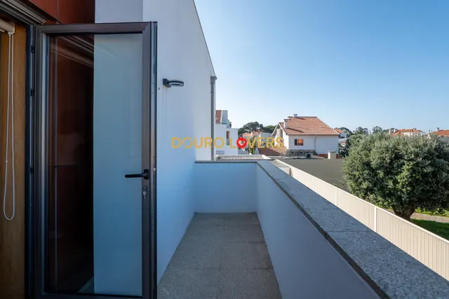 Villa exclusiva de 3 dormitorios a 730 m de la playa | Canidelo, Vila Nova de Gaia — 8