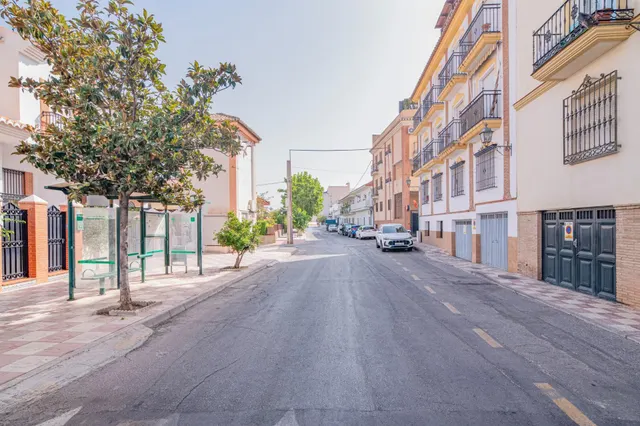 PISO DE 3 habitaciones Y COCHERA EN LA ZUBIA — 34