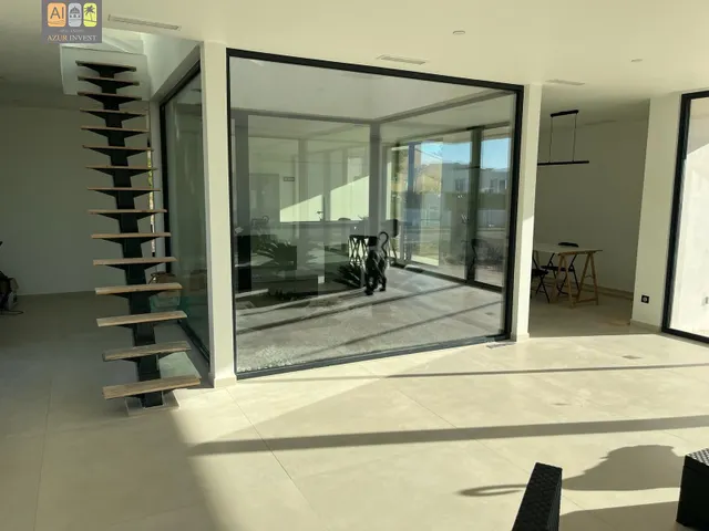 obra nueva — 10