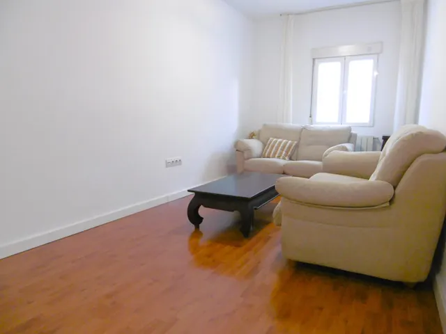 VIVIENDA DE 2 DORMITORIOS TOTALMENTE AMUEBLADA Y EQUIPADA — 12