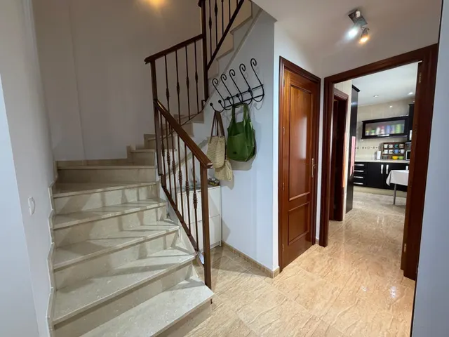 ¡Casa adosada con patio, garaje y sótano en La Victoria, Córdoba! — 20