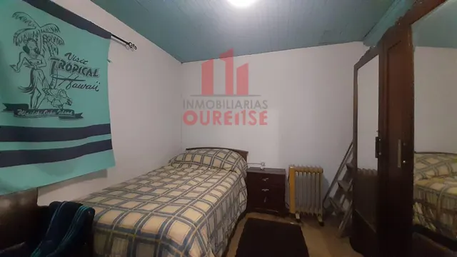 CASA CON GALPÓN, PATIO Y PEQUEÑA PARCELA CERCA DE CELANOVA — 19