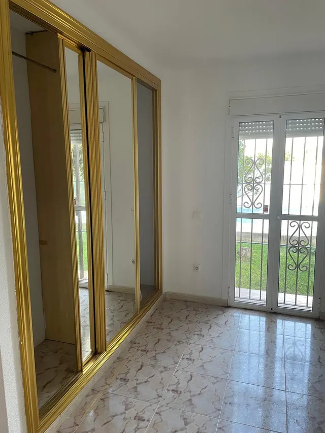 VENTA DE CHALET SEGREGADO EN LA DEHESILLA — 32