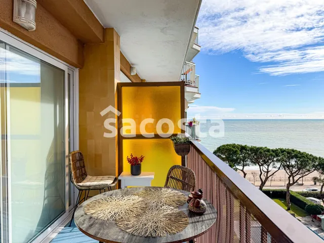 Luminoso piso exterior con terraza y piscina a pasos de la p - foto 5