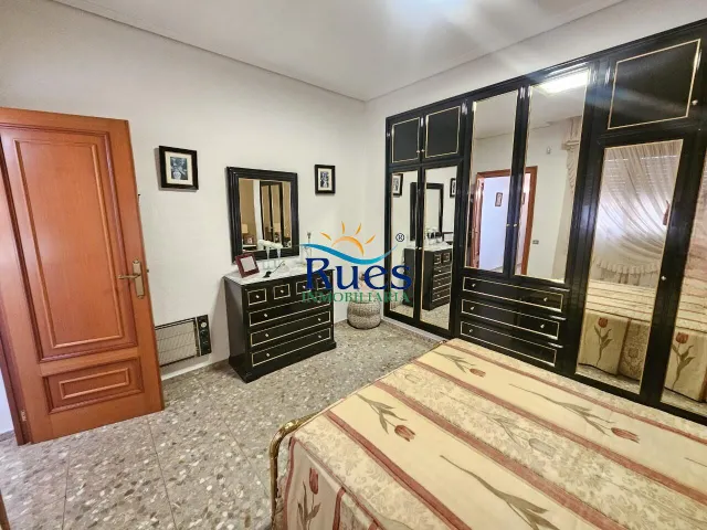 CASA EN BUEN ESTADO CENTRICA, EN CASTELLON DE LA PLANA — 17