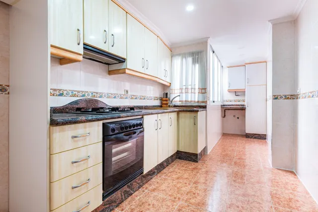 Piso en venta en calle Alcácer Valencia — 2