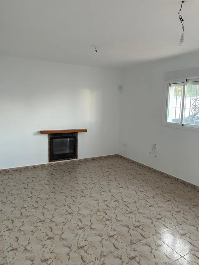 VENTA DE CHALET SEGREGADO EN LA DEHESILLA — 44