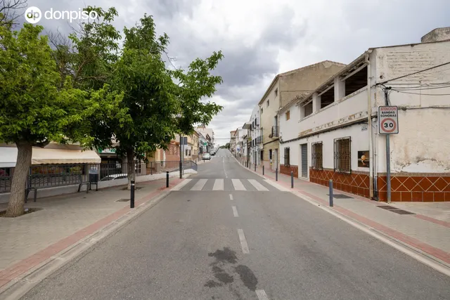 ¡Tu hogar ideal te espera en Moraleda de Zafayona! — 45