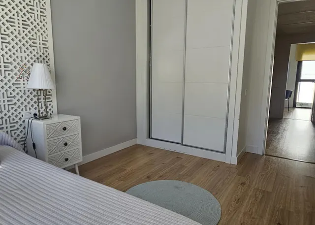 Vivienda unifamiliar pareada en urbanización de 18 vecinos, de 2019, con 230 m2 construidos, 200 m2 de jardín y piscina comunitaria, ubicada en la mejor zona de Córdoba — 30