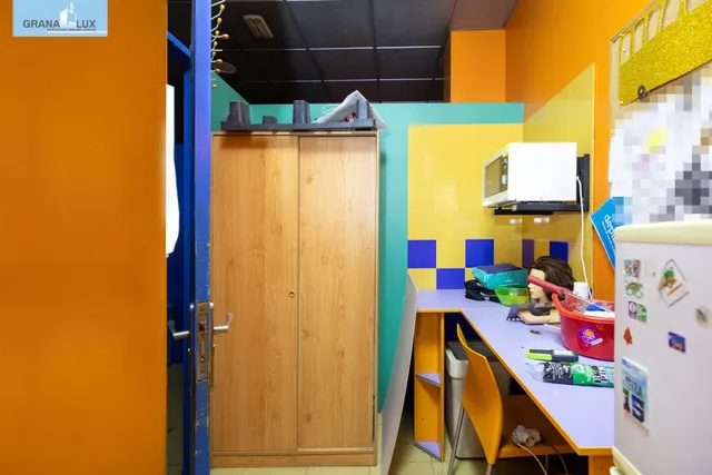 🏢 LOCAL COMERCIAL EN VENTA - ZONA PLAZA DE TOROS, GRANADA — 31