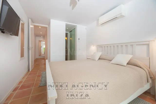 Casa-Chalet en Venta en Santa Eularia Des Riu Baleares — 15