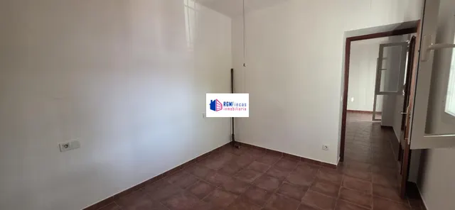 Piso 3 habitaciones 84m² en alquiler - Reina Mercedes - Heliópolis — 12
