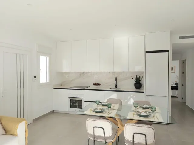 VILLAS PAREADAS DE OBRA NUEVA EN ROLDAN - foto 4