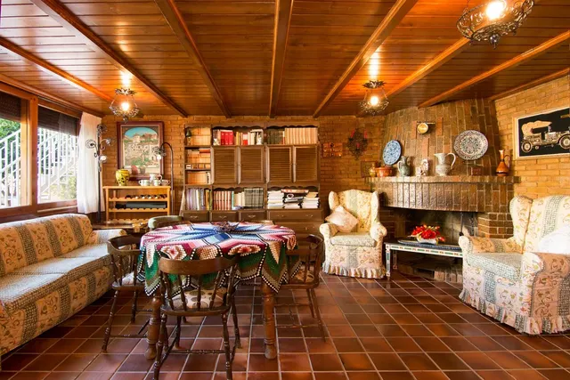 MAGNIFICO CHALET CON PISCINA EN COLINAS BERMEJAS — 48