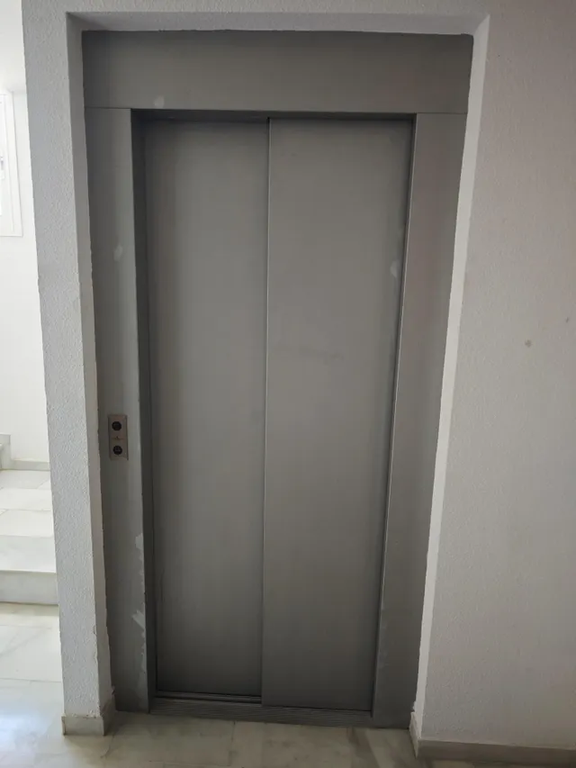 Piso situado en los Pacos con vistas al mar y a la montaña. — 43