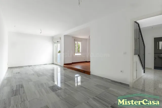 EXCLUSIVA. Zona norte. Ático Dúplex VPO. Terraza-solarium de - foto 4