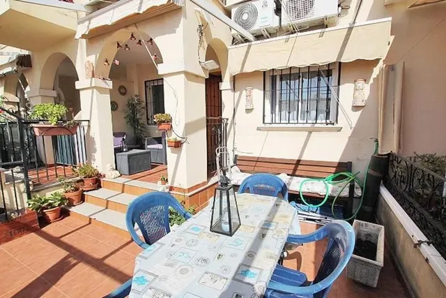 Casa 2 habitaciones 86m² en venta - Urbanizaciones — 17