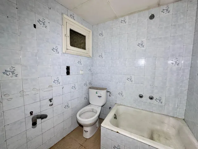 SE VENDE CASA ADOSADA EN BERGA — 16