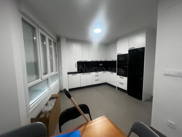 !!!!SE ALQUILAN habitaciones EN LA ZONA DE VALLE INCLAN!!!!! - foto 5