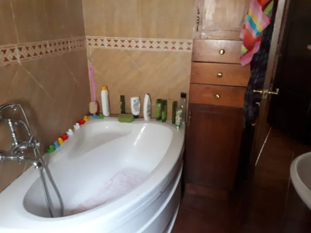 VIVIENDA DE DOS  APARTAMENTOS Y LOCAL EN SERÓN (AMERÍA). — 15