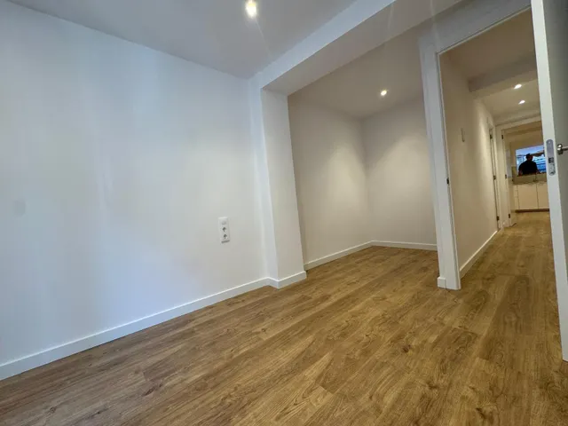 PISO REFORMADO CON GARAJE EN MANRESA — 14