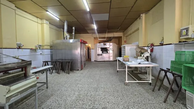 GRAN LOCAL EN VENTA CON POTENCIAL COMERCIAL Y RESIDENCIAL EN - foto 4